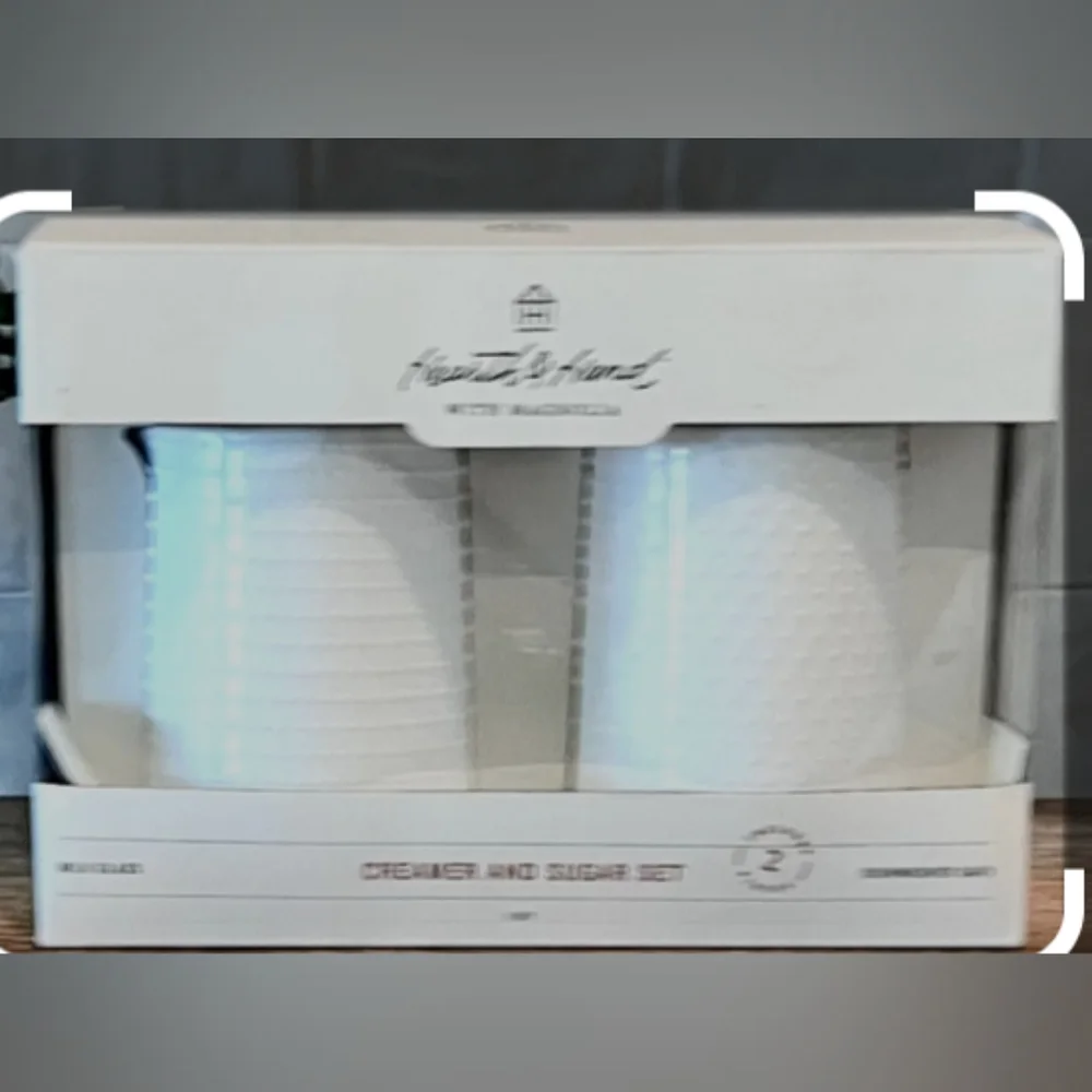 Hearth & Hand add touch